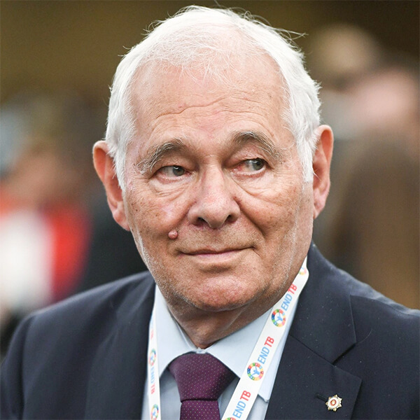 Михаил Рошаль - член попечительского совета ООБФ «Российский детский фонд»